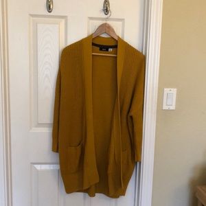 Urban Outfitters knit cardigan - mustard yellow (XS)